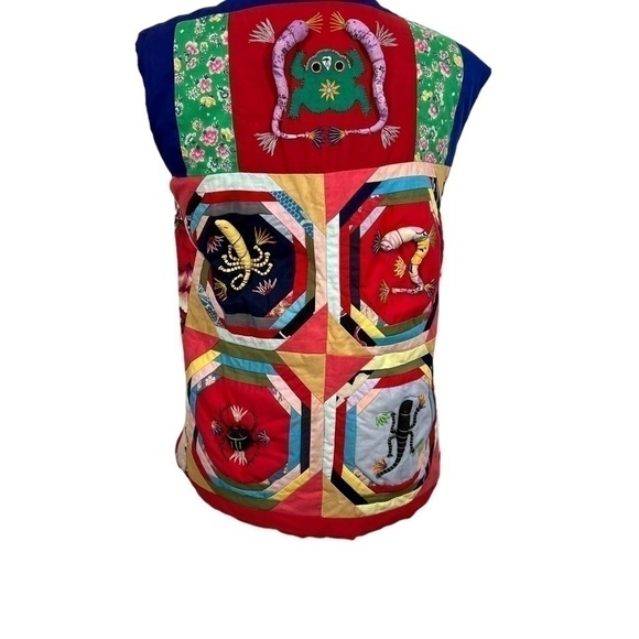 Vintage Chinese Quilted Applique Patchwork 3D Scorpion Frog Panda Vest - Picture 3 of 15